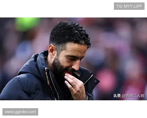 英超曼联现任主教练：深入分析曼联现任主帅的执教风格与目标