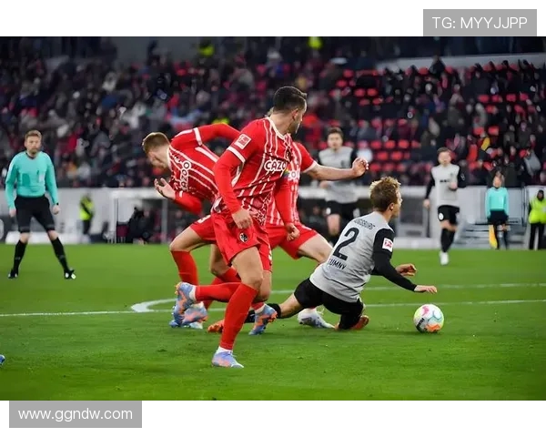 法兰克福本赛季德甲火力全开今晚迎战拜仁期待再添进球